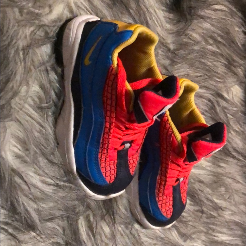 Toddler boy shoes